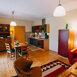 Kır Evi Bio-weingut Staffelter Hof *