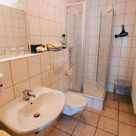 Bio-weingut Staffelter Hof *