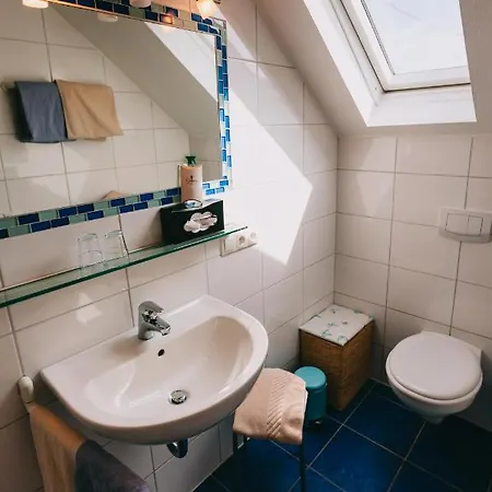 Bio-weingut Staffelter Hof *