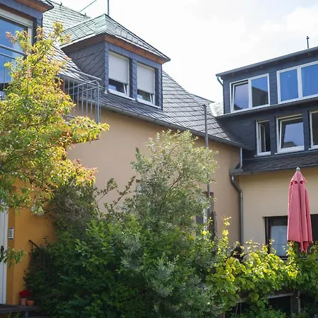Bio-weingut Staffelter Hof