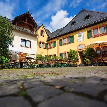 Country house Bio-weingut Staffelter Hof Krov