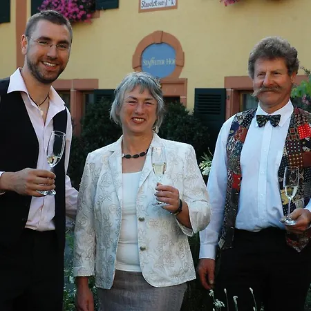 Country house Bio-weingut Staffelter Hof Krov