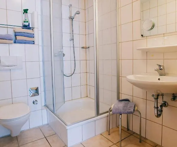 Bio-weingut Staffelter Hof *