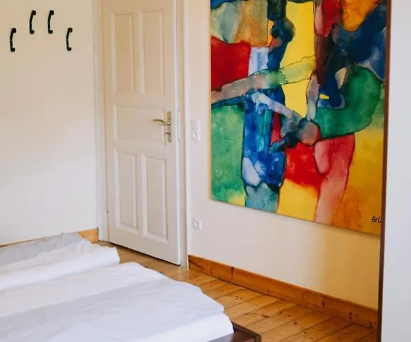 Летний дом Bio-weingut Staffelter Hof Креф