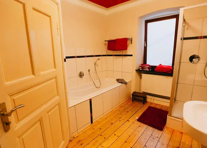 Casa de Campo Bio-weingut Staffelter Hof