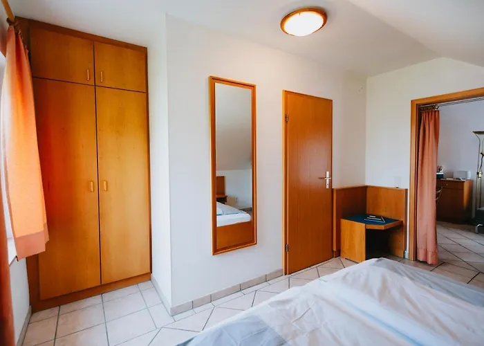 Casa de Campo Bio-weingut Staffelter Hof Kröv