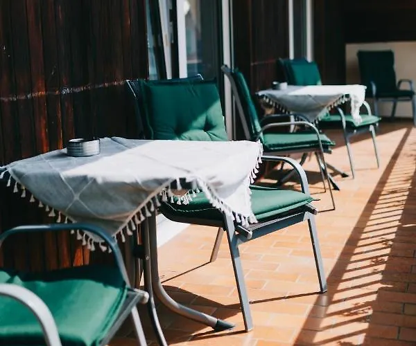 Bio-weingut Staffelter Hof