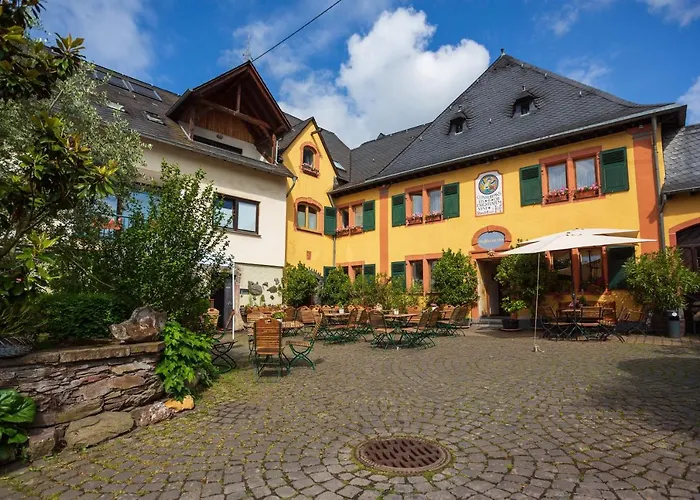 Bio-weingut Staffelter Hof Casa de Campo *